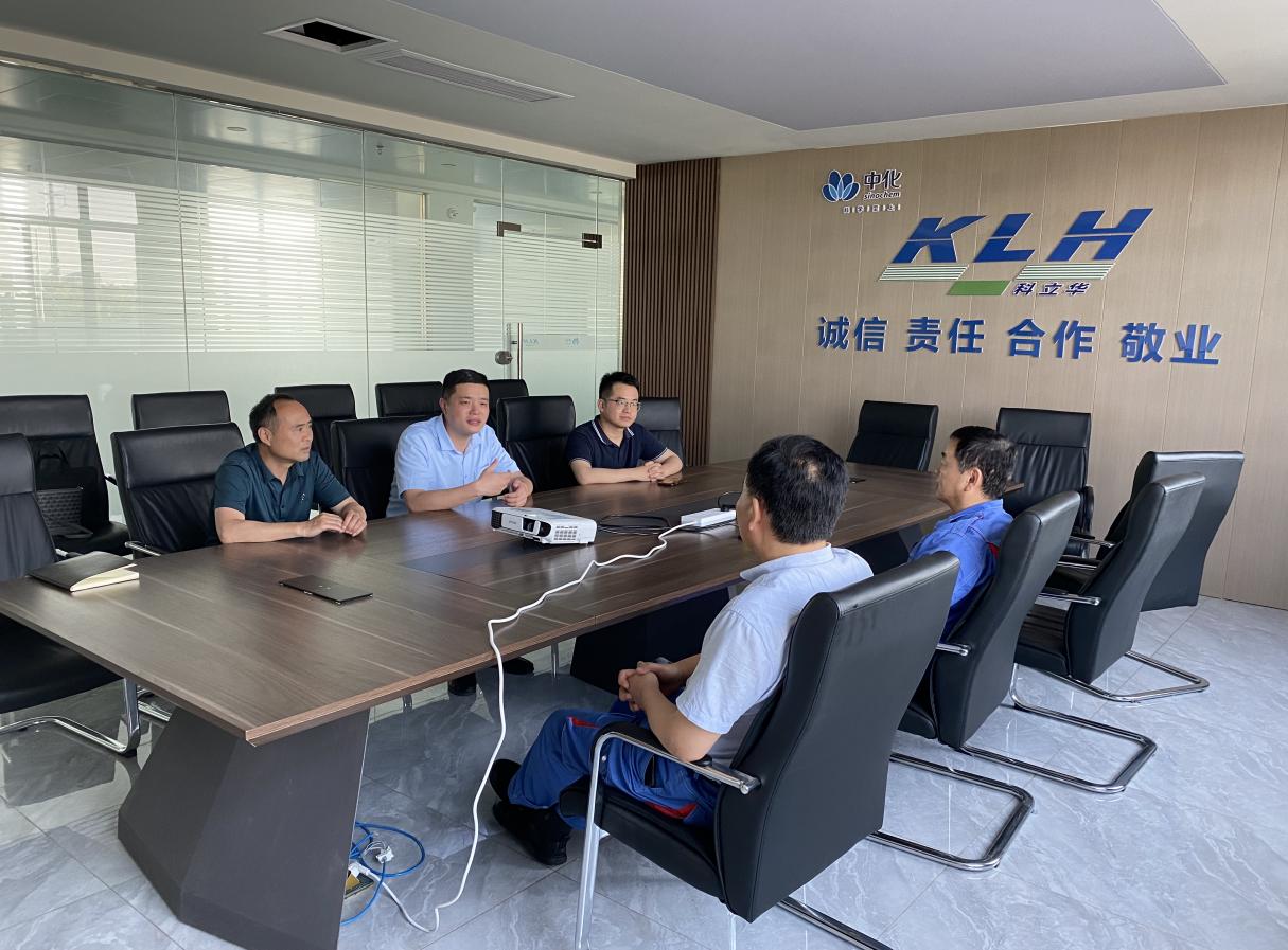 拂晓物流公司积极走访企业拓展货运业务